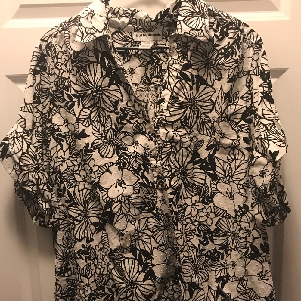 Black and white floral button down blouse